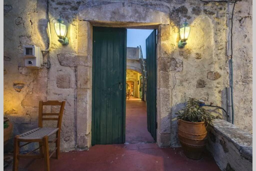 Moundros 1620 Venetian Residence Exterior foto